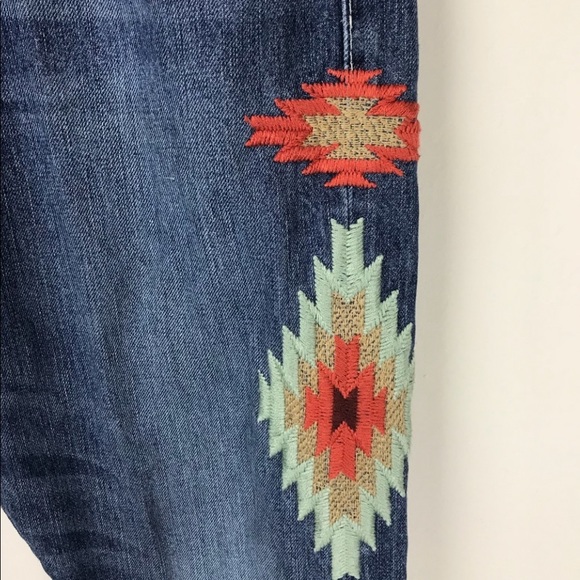 🌵DENIM&SUPPLY🌵SOUTHWESTERN EMBROIDERED JEANS - Picture 3 of 12